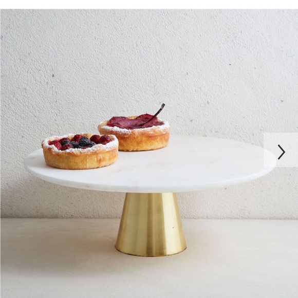 West Elm Other - West Elm Madison Marble & Brass Cake Stand